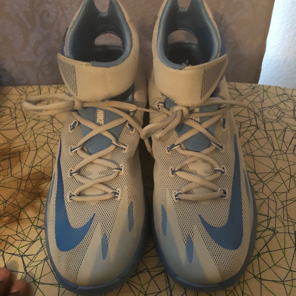 Nike zoom HyperRev